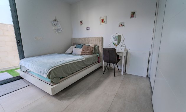 Herverkoop - Vrijstaande woning / Villa -
Benijofar