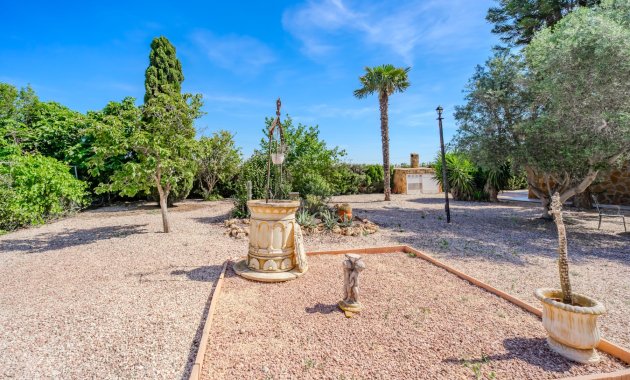 Herverkoop - Finca   -
Ciudad Quesada - Rojales - Rojales