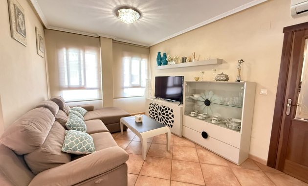 Herverkoop - Vrijstaande woning / Villa -
Ciudad Quesada - Rojales - Rojales