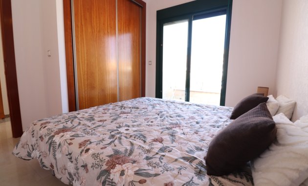 Herverkoop - Rijwoning -
Ciudad Quesada - Rojales - Doña Pepa