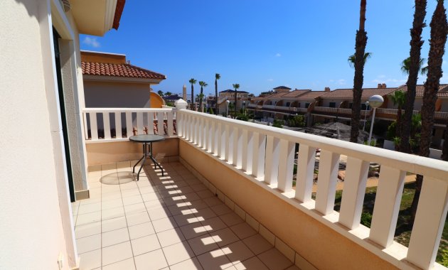 Herverkoop - Rijwoning -
Ciudad Quesada - Rojales - Doña Pepa