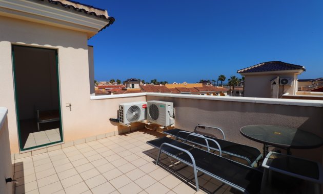 Herverkoop - Rijwoning -
Ciudad Quesada - Rojales - Doña Pepa