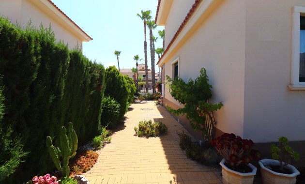 Herverkoop - Rijwoning -
Ciudad Quesada - Rojales - Doña Pepa