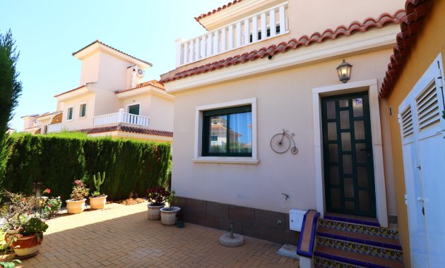 Herverkoop - Rijwoning -
Ciudad Quesada - Rojales - Doña Pepa