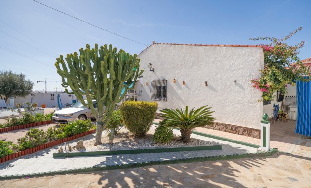 Herverkoop - Vrijstaande woning / Villa -
Ciudad Quesada - Rojales - Ciudad Quesada