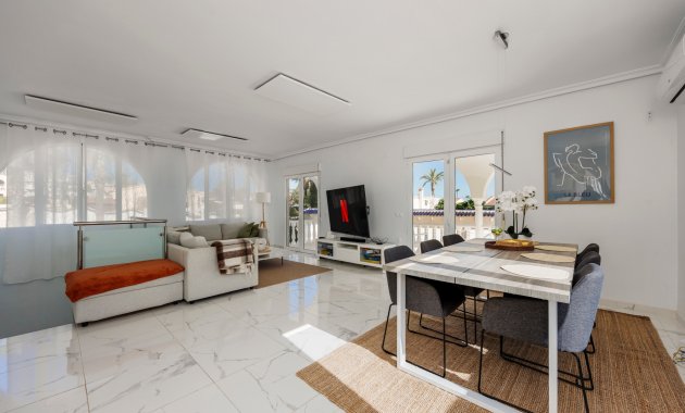 Herverkoop - Vrijstaande woning / Villa -
Ciudad Quesada - Rojales - Ciudad Quesada