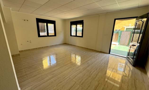 Herverkoop - Vrijstaande woning / Villa -
Ciudad Quesada - Rojales - Ciudad Quesada