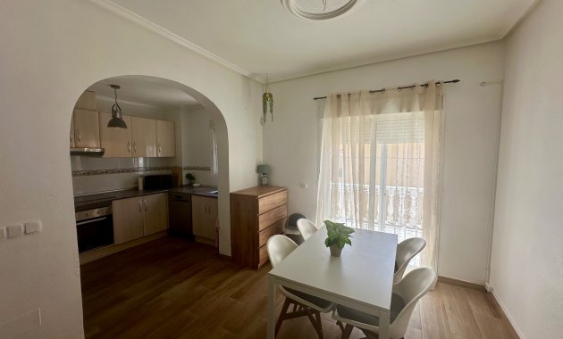 Herverkoop - Rijwoning -
Ciudad Quesada - Rojales - Doña Pepa