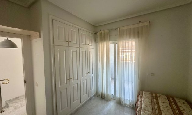 Herverkoop - Rijwoning -
Ciudad Quesada - Rojales - Doña Pepa