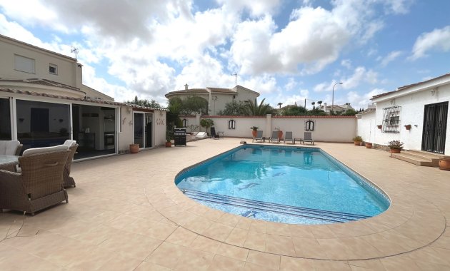 Herverkoop - Vrijstaande woning / Villa -
Ciudad Quesada - Rojales - La Marquesa Golf