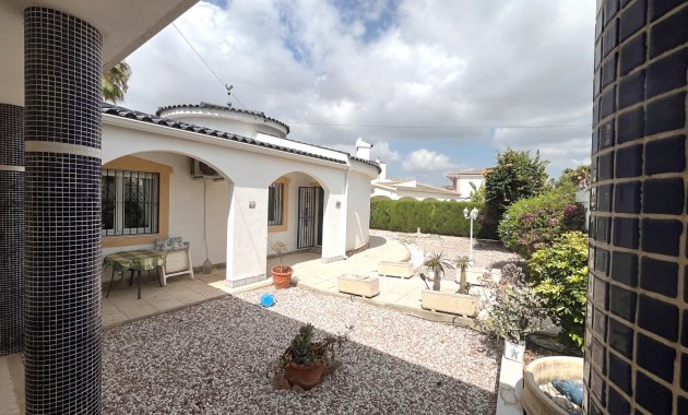 Wiederverkauf - Freistehend / Villa -
Ciudad Quesada - Rojales - Ciudad Quesada