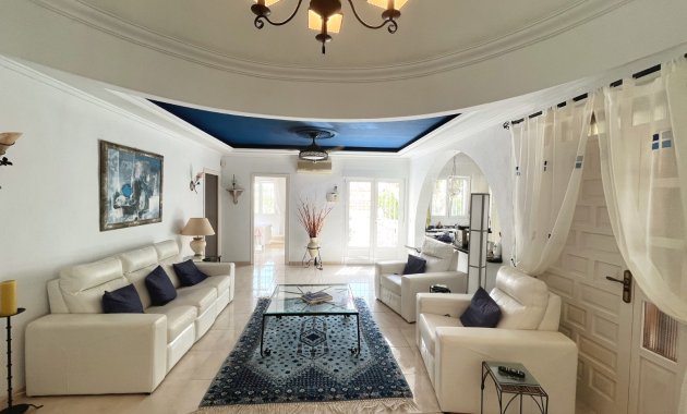 Herverkoop - Vrijstaande woning / Villa -
Ciudad Quesada - Rojales - Ciudad Quesada