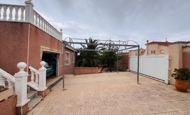 Herverkoop - Vrijstaande woning / Villa -
Ciudad Quesada - Rojales - Ciudad Quesada