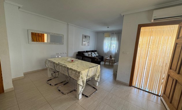 Herverkoop - Rijwoning -
Ciudad Quesada - Rojales - Doña Pepa