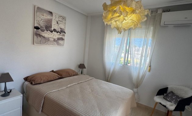 Herverkoop - Rijwoning -
Ciudad Quesada - Rojales - Doña Pepa