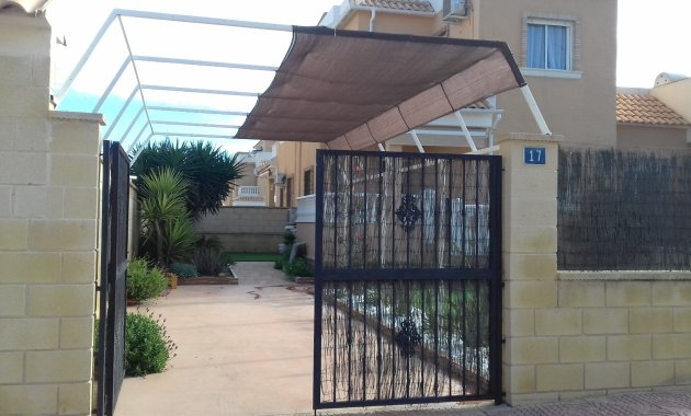 Herverkoop - Rijwoning -
Ciudad Quesada - Rojales - Doña Pepa