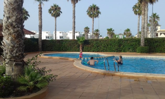 Herverkoop - Rijwoning -
Ciudad Quesada - Rojales - Doña Pepa