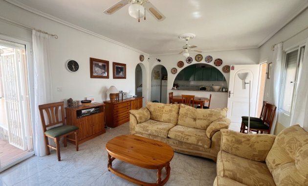 Herverkoop - Vrijstaande woning / Villa -
Ciudad Quesada - Rojales - Airstrip