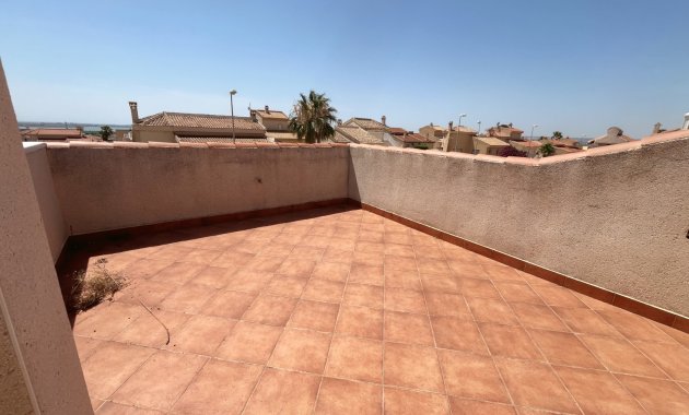 Herverkoop - Vrijstaande woning / Villa -
Ciudad Quesada - Rojales - Airstrip