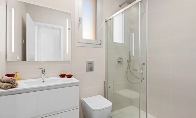 Herverkoop - Appartement -
Orihuela Costa