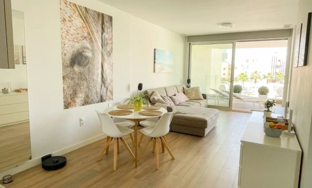 Herverkoop - Appartement -
Orihuela Costa