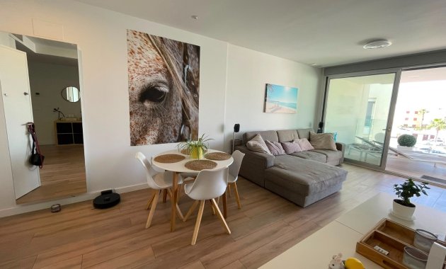 Herverkoop - Appartement -
Orihuela Costa