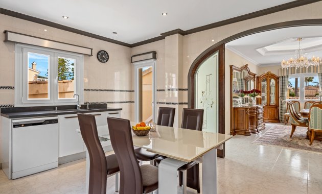 Herverkoop - Vrijstaande woning / Villa -
Ciudad Quesada - Rojales - Ciudad Quesada