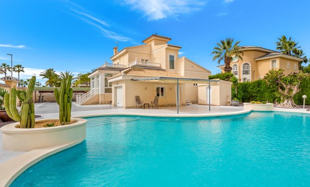 Herverkoop - Vrijstaande woning / Villa -
Ciudad Quesada - Rojales - Ciudad Quesada