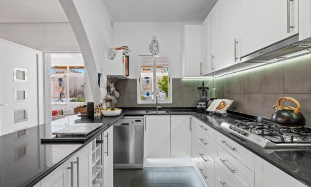 Herverkoop - Vrijstaande woning / Villa -
Ciudad Quesada - Rojales - Rojales