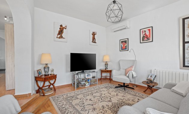 Herverkoop - Vrijstaande woning / Villa -
Ciudad Quesada - Rojales - Rojales