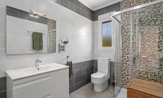 Herverkoop - Vrijstaande woning / Villa -
Ciudad Quesada - Rojales - Rojales