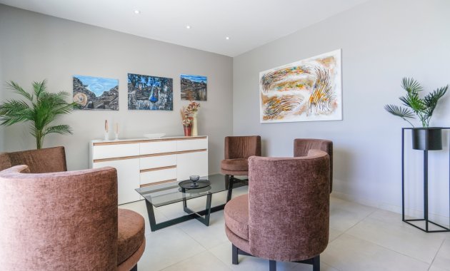 Herverkoop - Vrijstaande woning / Villa -
Benijofar
