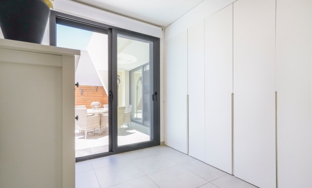 Herverkoop - Vrijstaande woning / Villa -
Benijofar