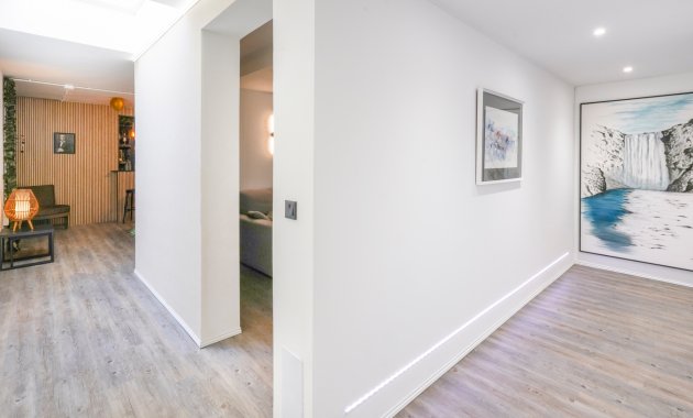 Herverkoop - Vrijstaande woning / Villa -
Benijofar