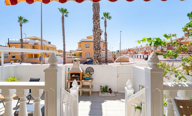Herverkoop - Rijwoning -
Ciudad Quesada - Rojales - Doña Pepa