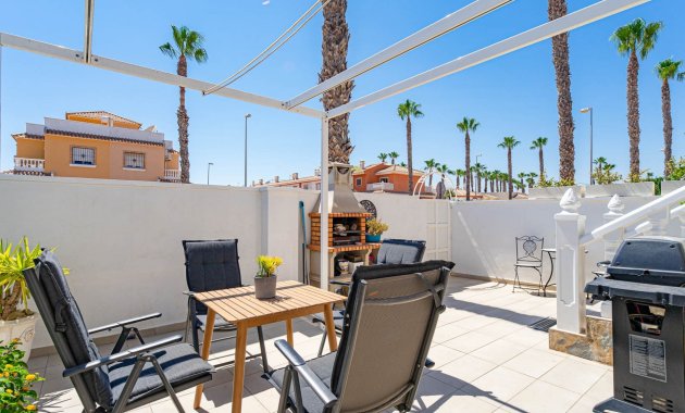 Herverkoop - Rijwoning -
Ciudad Quesada - Rojales - Doña Pepa
