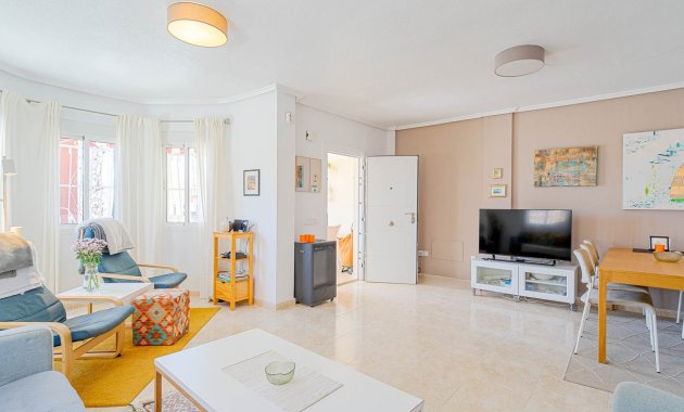Herverkoop - Rijwoning -
Ciudad Quesada - Rojales - Doña Pepa