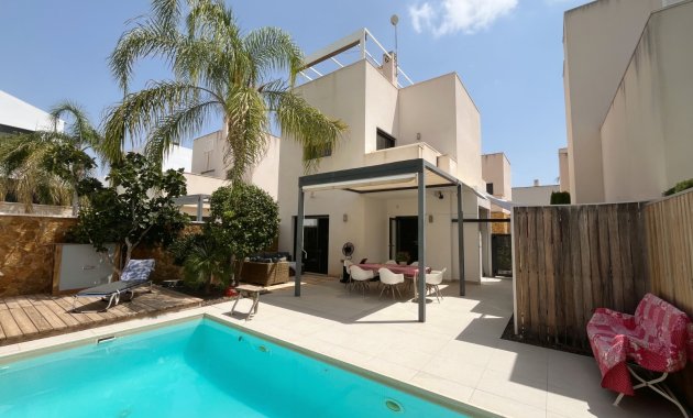 Herverkoop - Vrijstaande woning / Villa -
Ciudad Quesada - Rojales - Pueblo Bravo