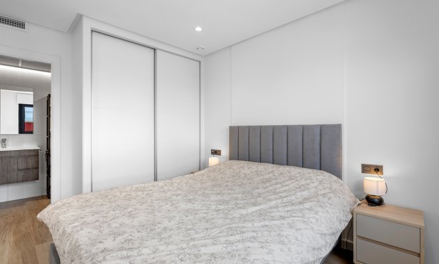 Revente - Appartement -
Orihuela - Costa Blanca South