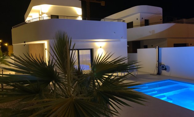 Herverkoop - Vrijstaande woning / Villa -
Ciudad Quesada - Rojales - Rojales