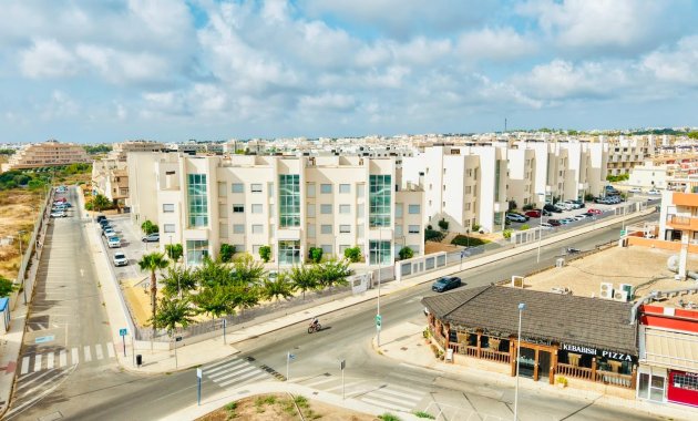 Herverkoop - Appartement -
Orihuela Costa