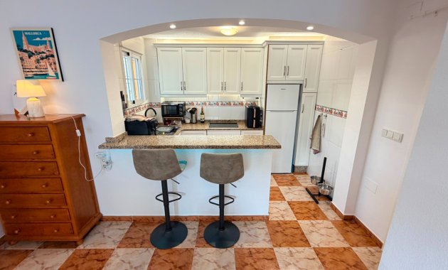 Herverkoop - Geschakelde Villa -
Lomas de Cabo Roig - Orihuela Costa