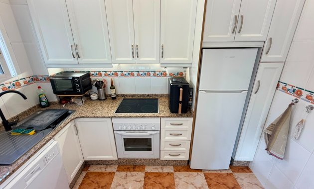 Herverkoop - Geschakelde Villa -
Lomas de Cabo Roig - Orihuela Costa