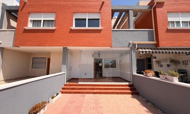 Reventa - Casa adosada -
Ciudad Quesada - Rojales - Doña Pepa