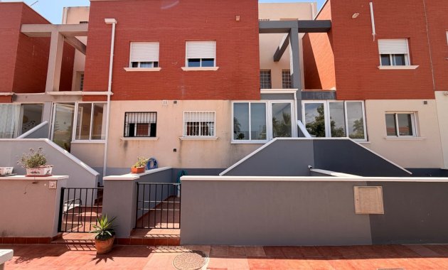 Reventa - Casa adosada -
Ciudad Quesada - Rojales - Doña Pepa