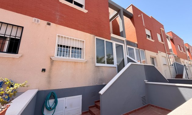 Reventa - Casa adosada -
Ciudad Quesada - Rojales - Doña Pepa