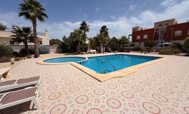 Reventa - Casa adosada -
Ciudad Quesada - Rojales - Doña Pepa