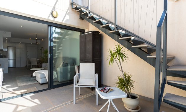 Herverkoop - Penthouse -
Orihuela Costa - Villamartín