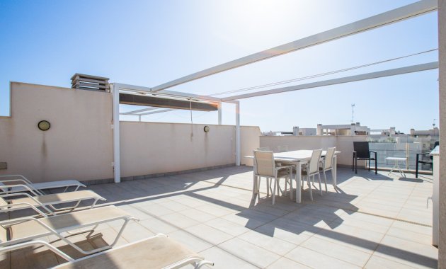 Herverkoop - Penthouse -
Orihuela Costa - Villamartín