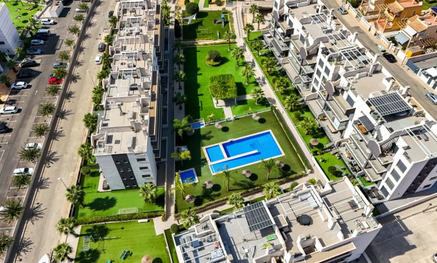 Herverkoop - Penthouse -
Orihuela Costa - Villamartín